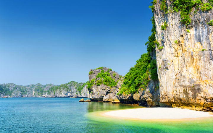 Scalo Baia di Ha Long